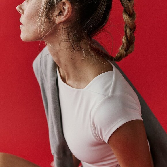 Free People Movement Epic Tee NWT - Picture 3 of 4